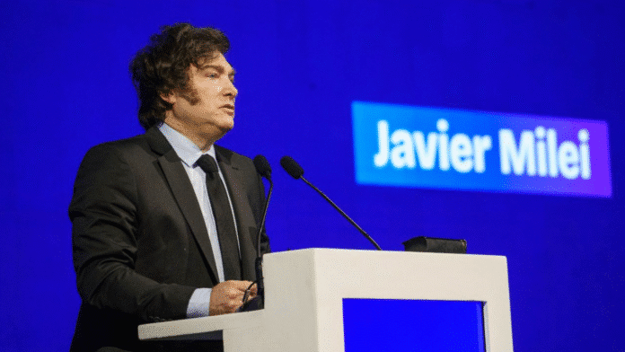 Javier-Milei-en-AmCham-Summit-2025