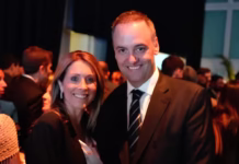 Manuel Adorni puso en venta su departamento en La Plata y pide USD 95.000