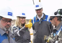 Karina Milei volvió a mostrarse con Adorni y reforzó su respaldo