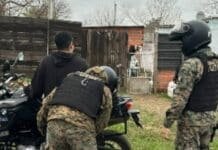 Ocho aprehendidos y 12 motos secuestrados durante un operativo saturación en siete barrios de la ciudad